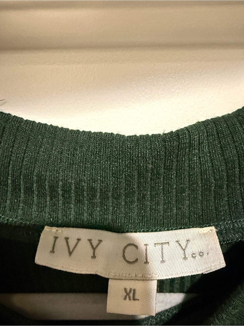Ivy City Co Dark Green Tiered Maxi Dress with Puff Sleeves - Picture 6 of 10